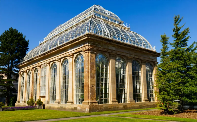 Secret Gardens of the Capital: Edinburgh's Hidden Green Heritage Beyond the Tourist Trail