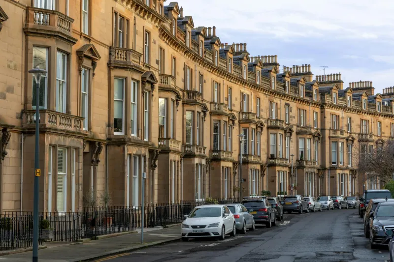 Beyond the Beaten Path: Five Edinburgh Districts Where Real Life Trumps Tourist Trails