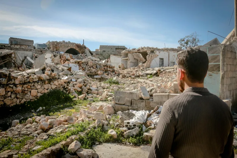 Shadows of Memory: Tracing Edinburgh's Lost Architecture Through Time's Veil